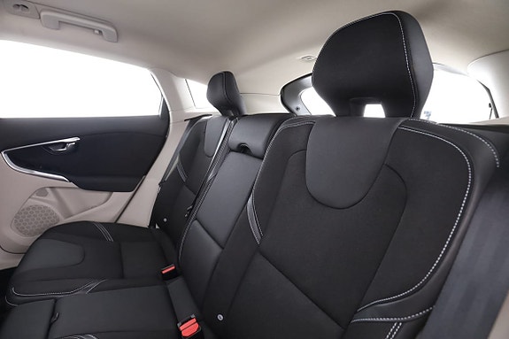 Volvo V40 15 of 30