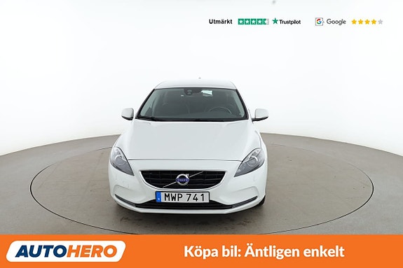 Volvo V40 9 of 30