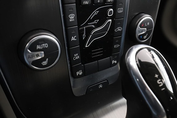 Volvo V40 26 of 30