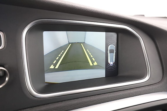 Volvo V40 24 of 30