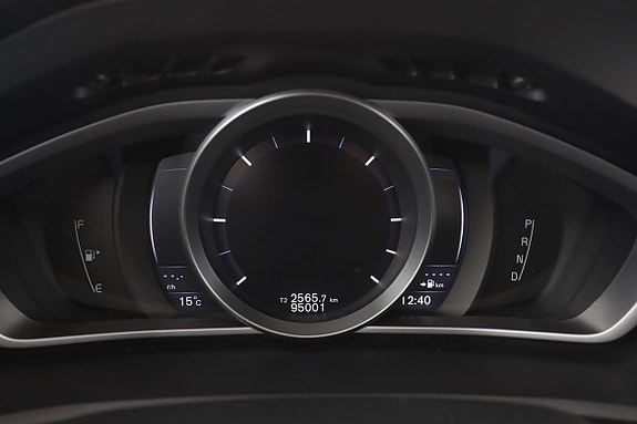 Volvo V40 20 of 30