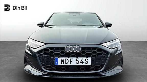 Audi A3 4 of 13