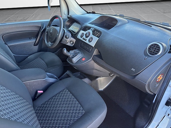 Renault Kangoo Express 11 of 16