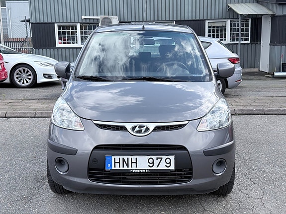 Hyundai i10 3 of 9