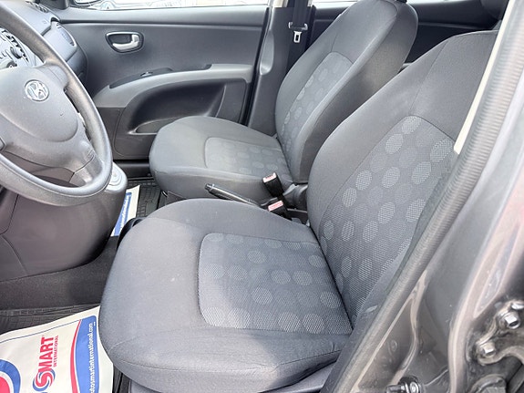 Hyundai i10 6 of 9