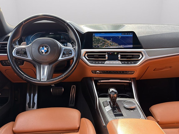 BMW 330e 13 of 25