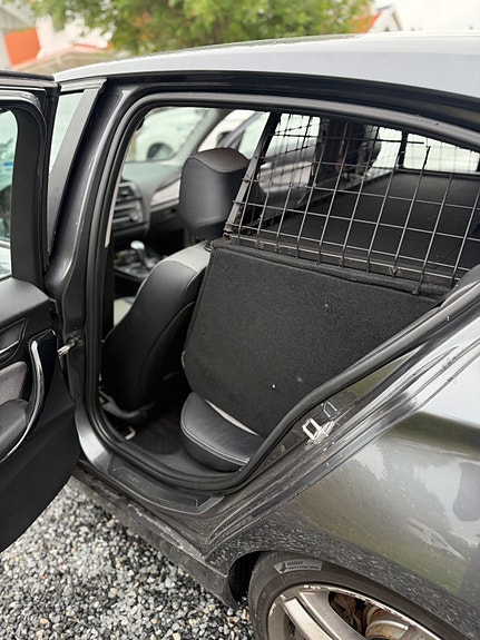 BMW 118d 7 of 9