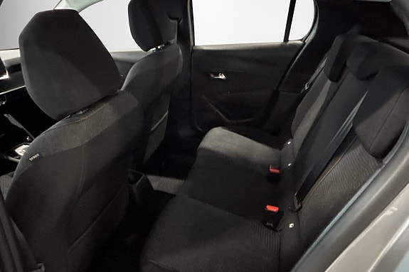 Peugeot 208 7 of 10