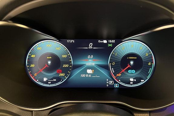 Mercedes-Benz GLC300 de 10 of 22