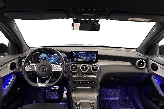 Mercedes-Benz GLC300 de 8 of 22