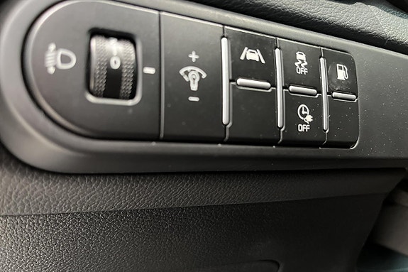 Kia XCeed 17 of 24
