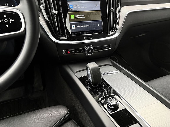 Volvo V60 Cross Country 16 of 17