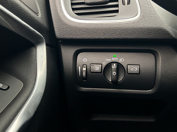 Volvo V40 15 of 30