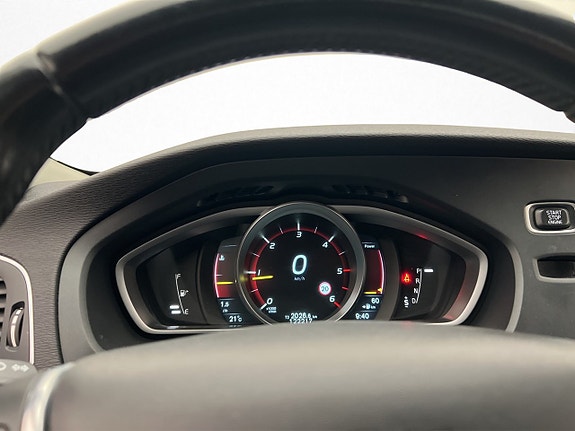 Volvo V40 17 of 30