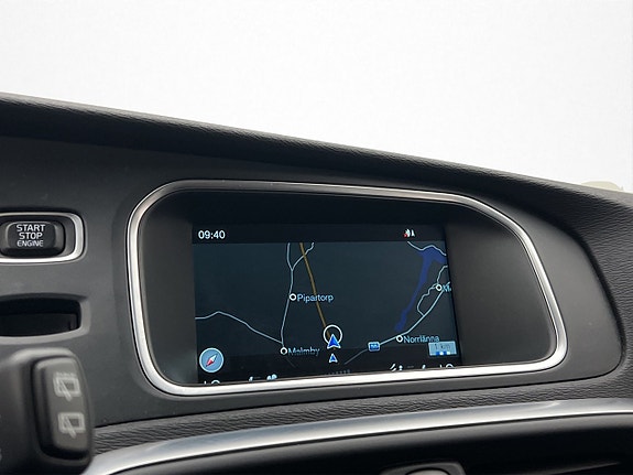 Volvo V40 20 of 30