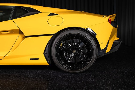 Lamborghini Temerario 7 of 26