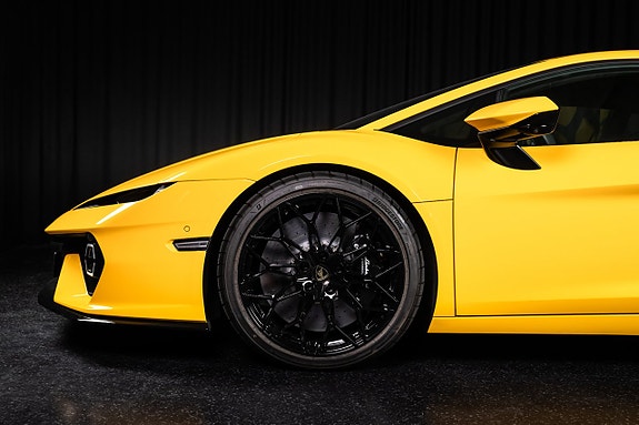 Lamborghini Temerario 6 of 26