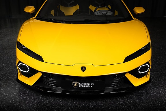 Lamborghini Temerario 3 of 26