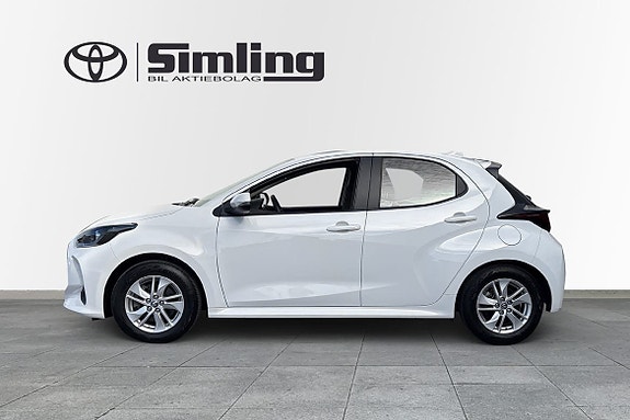 Toyota Yaris 4 of 11