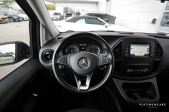 Mercedes-Benz Vito 119 13 of 24