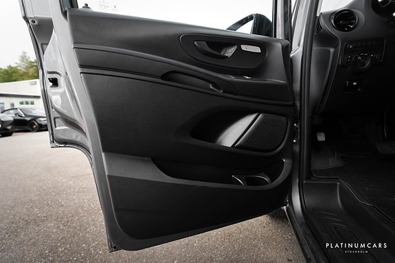 Mercedes-Benz Vito 119 19 of 24