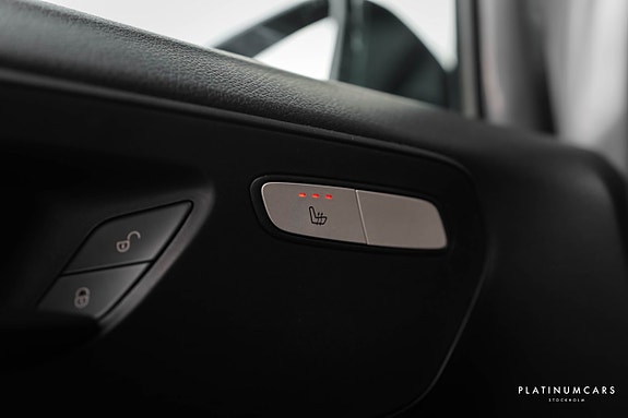 Mercedes-Benz Vito 119 18 of 24