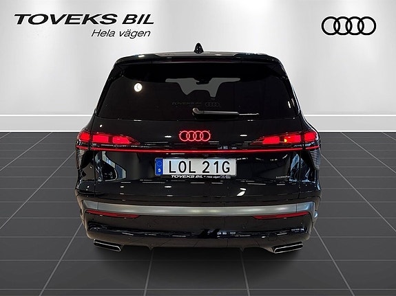 Audi Q7 6 of 25