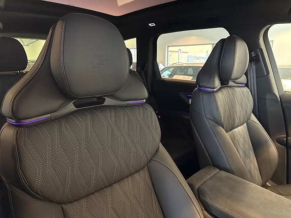 Audi Q7 25 of 25