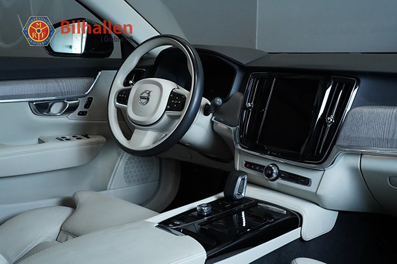 Volvo V90 4 of 28