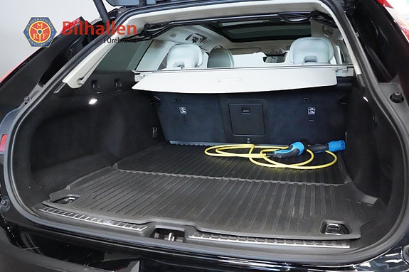 Volvo V90 14 of 28