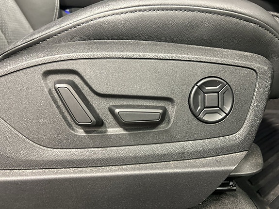Audi Q8 e-tron 17 of 24