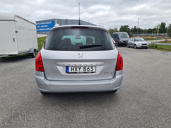 Peugeot 308 SW 6 of 8