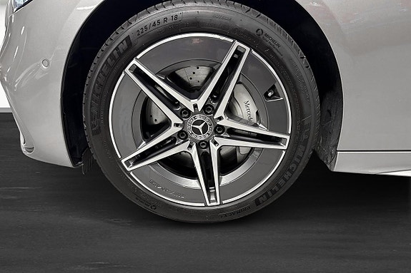 Mercedes-Benz C300 e 6 of 15