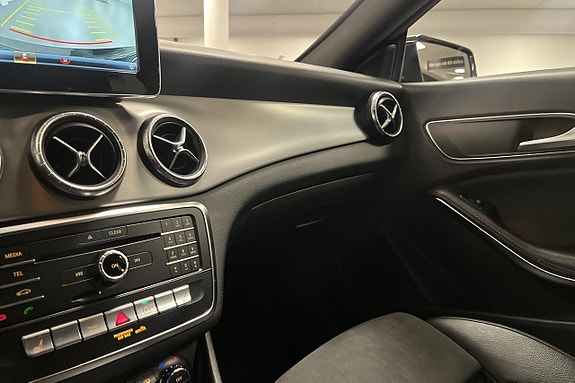 Mercedes-Benz CLA180 d 13 of 13