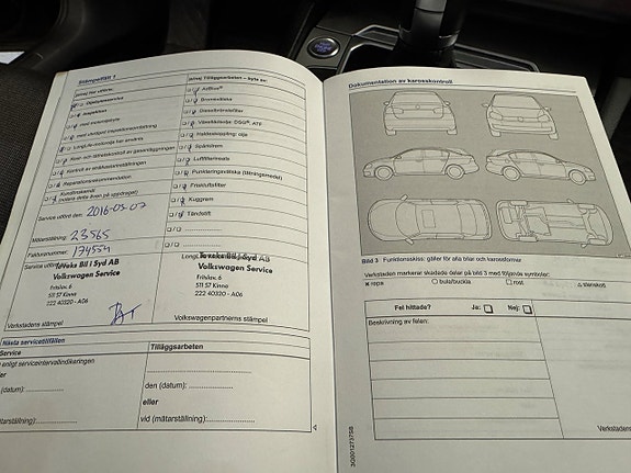 Volkswagen Passat 27 of 30