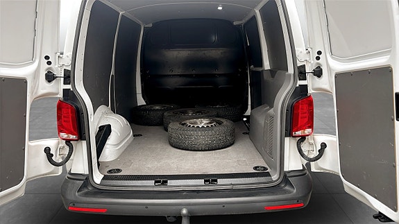 Volkswagen Transporter 12 of 12