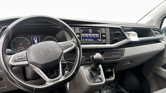 Volkswagen Transporter 10 of 12