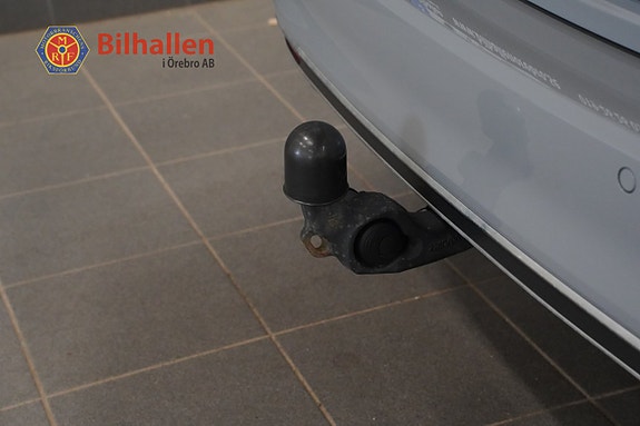 Volkswagen Passat 14 of 24