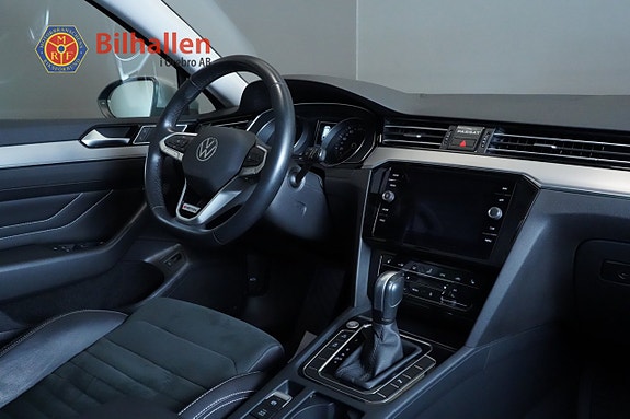 Volkswagen Passat 5 of 24