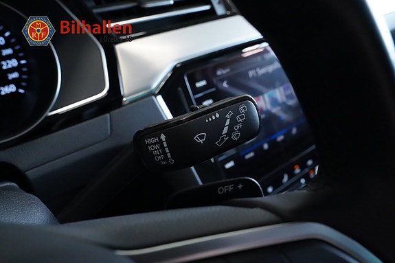 Volkswagen Passat 23 of 24