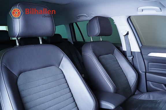 Volkswagen Passat 18 of 24