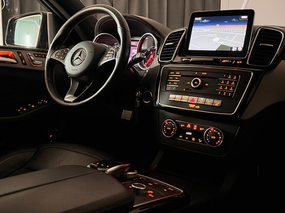 Mercedes-Benz GLE350 d 22 of 25