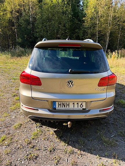 Volkswagen Tiguan 4 of 9