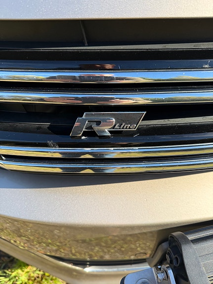 Volkswagen Tiguan 2 of 9