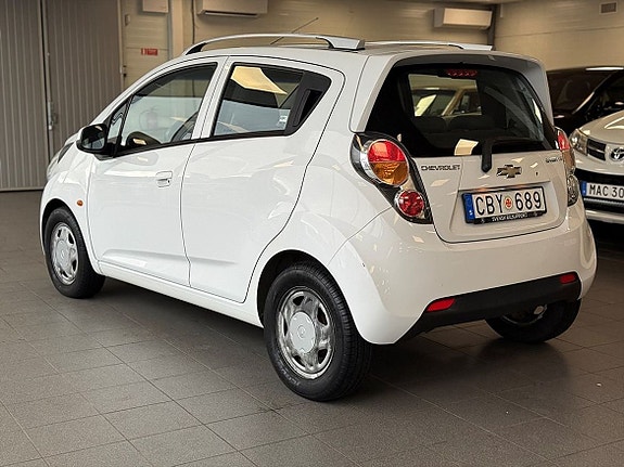 Chevrolet Spark 5 of 15