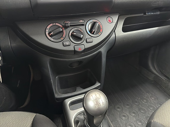 Nissan Note 14 of 15
