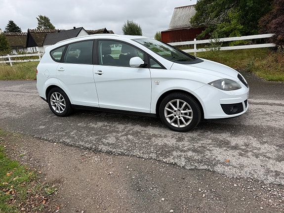 Seat Altea XL 3 of 7