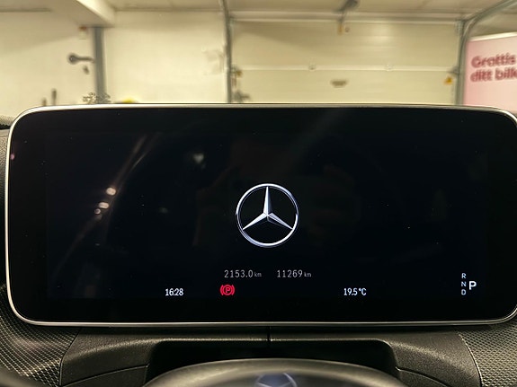 Mercedes-Benz C180 16 of 27