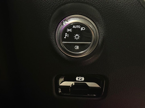 Mercedes-Benz C180 23 of 27