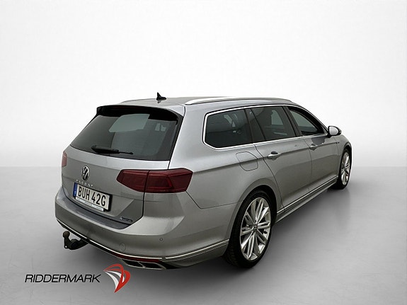 Volkswagen Passat 5 of 30